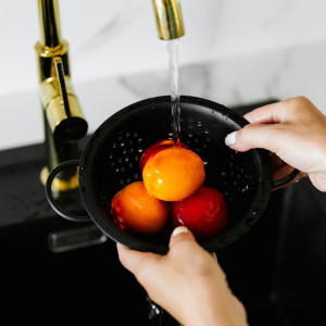 5 Things to Consider Before You Buy a Kitchen Sink